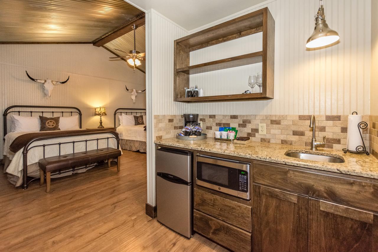 Vineyard Trail Cottages- Adults Only Fredericksburg Zimmer foto