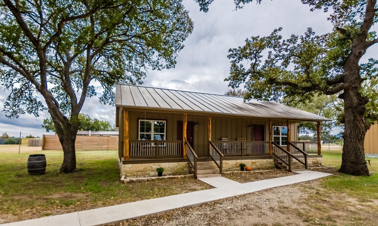 Vineyard Trail Cottages- Adults Only Fredericksburg Zimmer foto