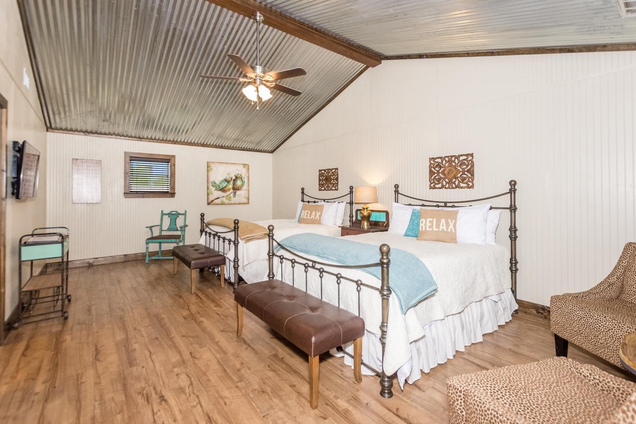 Vineyard Trail Cottages- Adults Only Fredericksburg Zimmer foto
